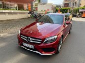 Cần bán xe Mercedes C300 AMG sản xuất năm 2017, màu đỏ, nhập khẩu nguyên chiếc chính chủ