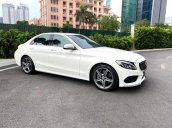 Bán Mercedes C250 AMG 2015 màu trắng nội thất đỏ Cherry, Option: Loa bum, cửa nóc, nước hoa