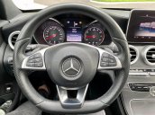 Bán Mercedes C250 AMG 2015 màu trắng nội thất đỏ Cherry, Option: Loa bum, cửa nóc, nước hoa