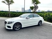 Bán Mercedes C250 AMG 2015 màu trắng nội thất đỏ Cherry, Option: Loa bum, cửa nóc, nước hoa