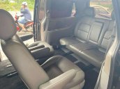 Cần bán lại xe Kia Carnival năm sản xuất 2006 còn mới, 215 triệu