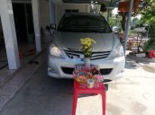 Cần bán xe Toyota Innova 2010, màu bạc, giá 330tr