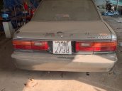 Bán Toyota Camry đời 1989, màu xám, giá chỉ 55 triệu