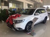 [Mitsubishi Quy Nhơn] Mitsubishi Outlander, giảm 50% thuế trước bạ - ưu đãi lớn từ đại lý, giá cực tốt tại Bình Định