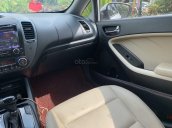 Việt Long Auto cần bán gấp Kia Cerato năm sản xuất 2016, màu trắng