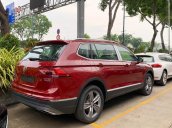 Volkswagen Tiguan Luxury 2020 mới giảm 50% trước bạ, bản cao cấp, ưu đãi lớn hơn khi gọi