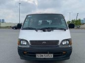 Bán Toyota Hiace sản xuất năm 2002 còn mới