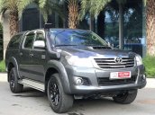 Bán Toyota Hilux 2013, màu xám, nhập khẩu số sàn cực hiếm