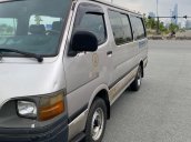 Bán Toyota Hiace sản xuất năm 2002 còn mới