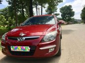 Bán Hyundai i30 năm sản xuất 2010, màu đỏ, xe nhập
