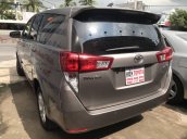 Bán ô tô Toyota Innova sản xuất năm 2017, màu vàng còn mới, 590tr