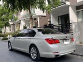 Chính chủ bán BMW 7 Series 750Li 2009, màu trắng, xe nhập