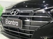 Bán xe Hyundai Elantra 1.6MT đời 2019, màu đen, mới hoàn toàn