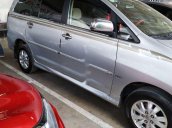 Bán Toyota Innova năm sản xuất 2010, màu bạc còn mới, giá chỉ 445 triệu