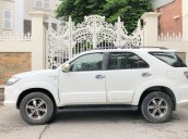 Cần bán gấp Toyota Fortuner đời 2012, màu trắng chính chủ