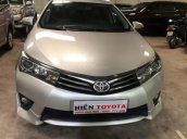 Bán Toyota Corolla Altis 2.0V sản xuất 2016, màu bạc xe gia đình