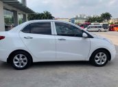 Bán Hyundai Grand i10 1.2 MT sản xuất năm 2019, màu trắng, giá chỉ 369 triệu