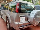 Bán Ford Everest 2.5L 4x2 AT sản xuất năm 2011, màu bạc, số tự động