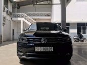 Bán Volkswagen Tiguan sản xuất năm 2018, màu đen, nhập khẩu