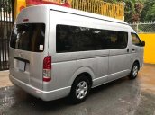 Cần bán gấp Toyota Hiace 3.0 sản xuất năm 2019, màu bạc, nhập khẩu nguyên chiếc