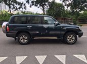 Bán Toyota Land Cruiser đời 2001, màu đen, giá chỉ 260 triệu