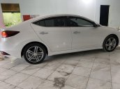 Xe Hyundai Elantra sản xuất năm 2019 còn mới