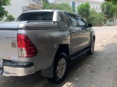 Cần bán lại xe Toyota Hilux sản xuất 2015, nhập khẩu