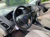 Bán Ford Focus Titanium đời 2016, màu trắng