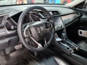 Cần bán lại xe Honda Civic năm sản xuất 2017 còn mới giá cạnh tranh