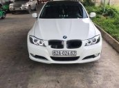 Bán xe BMW 320i đời 2009, màu trắng, nhập khẩu 