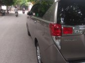 Cần bán xe Toyota Innova sản xuất năm 2018, giá cạnh tranh