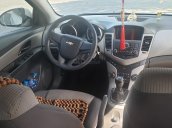 Gia đình cần bán lại chiếc Chevrolet Cruze đời 2010, xe giá thấp, còn mới hoàn toàn