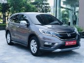 Cô chị đã đi thì cô dì lại lớn về tiếp Honda CRV 2.0 sx 2015, mẫu mới phom mới