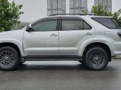 Xe Toyota Fortuner 2.7V 4X2 AT sản xuất năm 2016, màu bạc như mới, giá chỉ 655 triệu