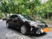 Bán Toyota Camry 2.5Q đời 2018, màu nâu còn mới