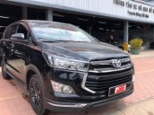 Cần bán lại xe Toyota Innova sản xuất năm 2018, màu đen còn mới