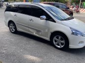 Gia đình bán xe Mitsubishi Grandis Limited SX 2011, màu trắng, nhập khẩu
