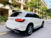 Cần bán Mercedes GLC300 đời 2017 còn mới