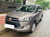 Bán Toyota Innova sản xuất năm 2018 xe gia đình