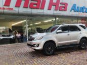 Bán xe cũ Toyota Fortuner 2015, màu bạc