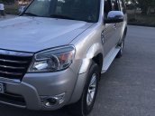 Bán ô tô Ford Everest đời 2010, màu bạc, máy móc êm ru