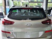 Bán xe Hyundai Tucson 2.0AT 2020, màu vàng cát, ưu đãi hấp dẫn