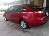 Cần bán Ford Fiesta sản xuất 2015, màu đỏ, nhập khẩu, 355tr