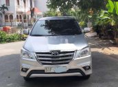 Bán Toyota Innova E năm sản xuất 2015, màu bạc