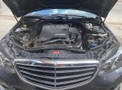 Cần bán xe Mercedes E200 2013, màu xám còn mới, giá chỉ 956 triệu