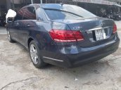 Cần bán xe Mercedes E200 2013, màu xám còn mới, giá chỉ 956 triệu