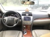 Cần bán với giá thấp chiếc Toyota Camry 2.4 đời 2008, có hỗ trợ vay ngân hàng