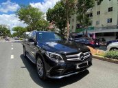 Bán xe cũ Mercedes GLC 300 năm 2018, màu đen, xe nhập chính hãng