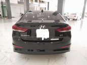 Hyundai Elantra MT, màu đen 2018, chạy odo chuẩn hơn 4 vạn giá cực yêu