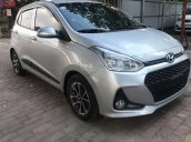 Cần bán Hyundai Grand i10 năm 2017, màu bạc, giá 325tr